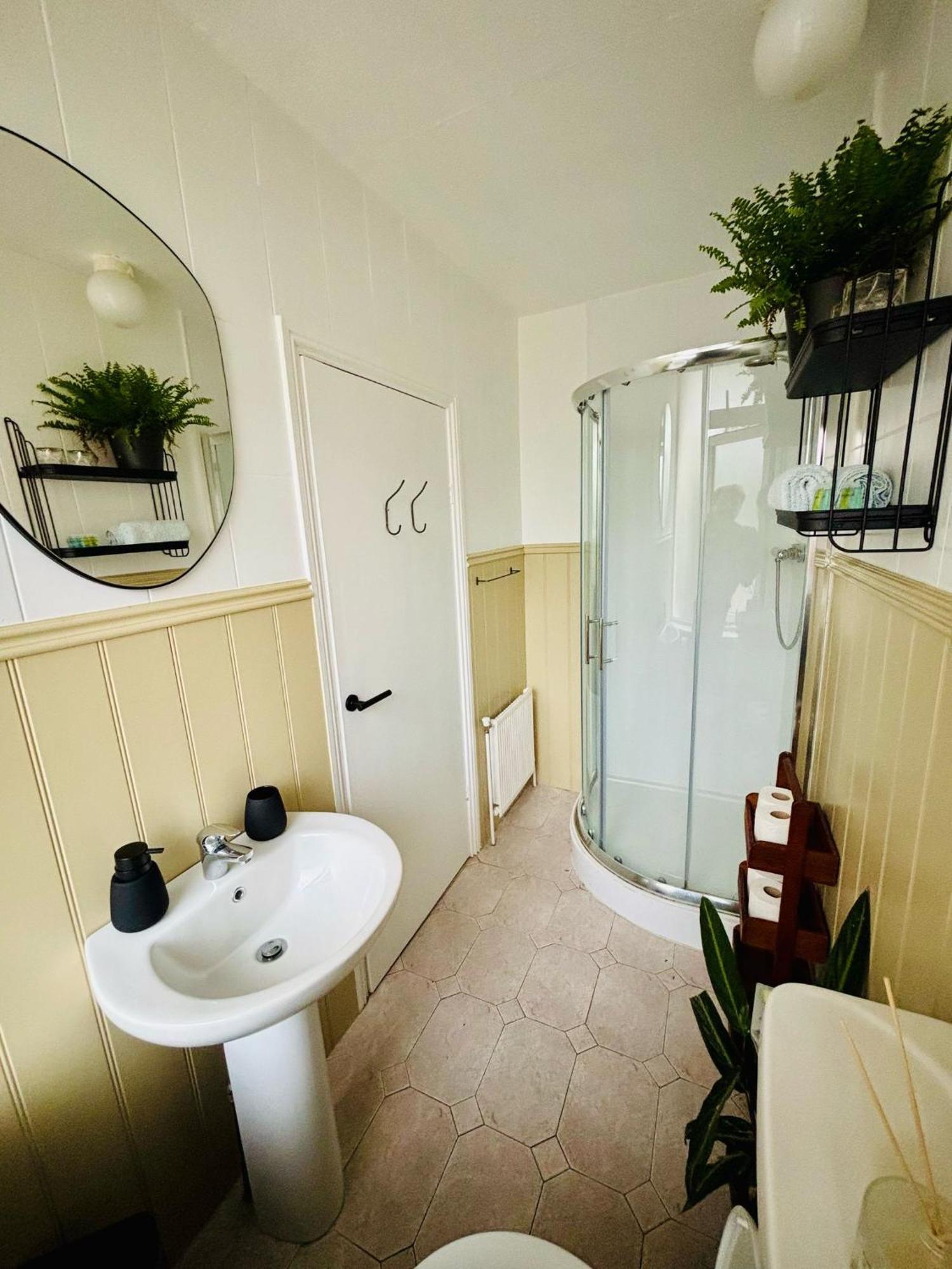 توماستاون The Tower House B&B المظهر الخارجي الصورة